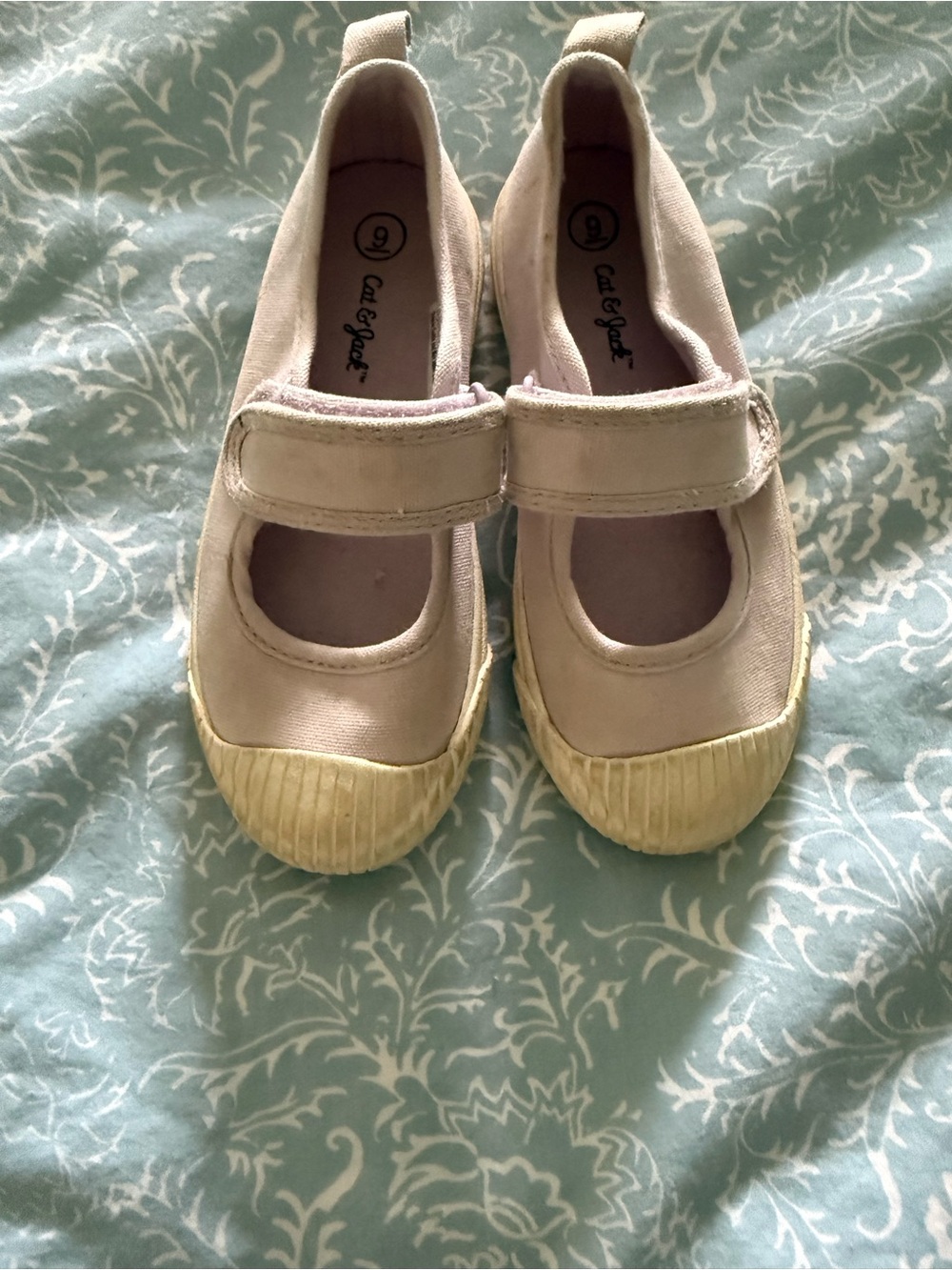 Cat & Jack Light Purple Canvas Mary Jane Sneakers